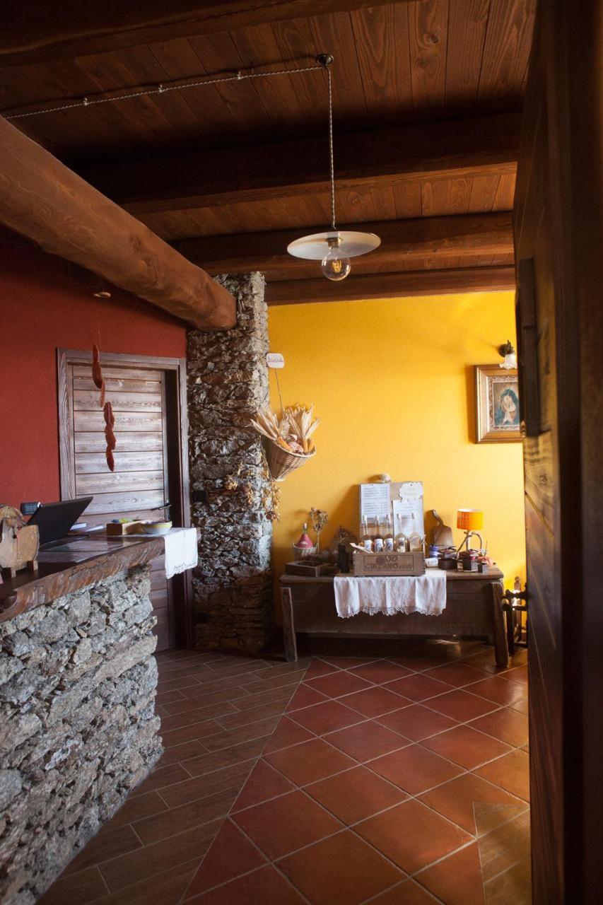 Agriturismo A Nostro Mizoun Ostana Exterior photo